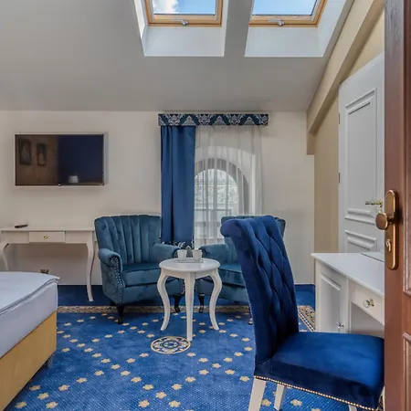 Aparthotel Czeczotka Palace 3*